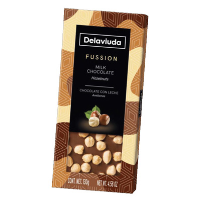 Gourmet Selection Milk Chocolate Bar with Hazelnuts CL047