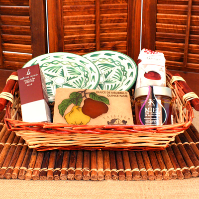 Spanish Sweets Gift Basket KIT025